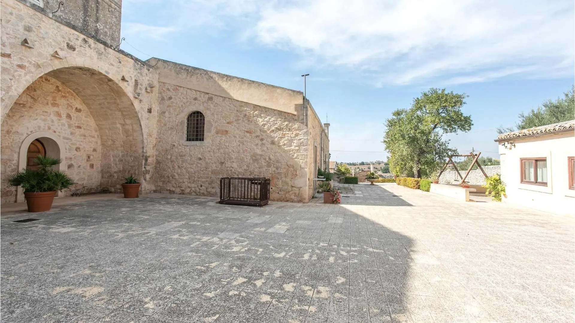 Tenuta Licitra Ragusa Italy